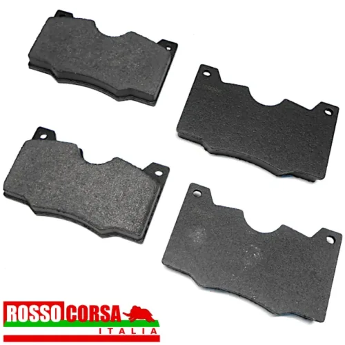 Serie pastiglie freno anteriori per tutte le Lancia Fulvia 2° serie. La serie comprende 4 pastiglie