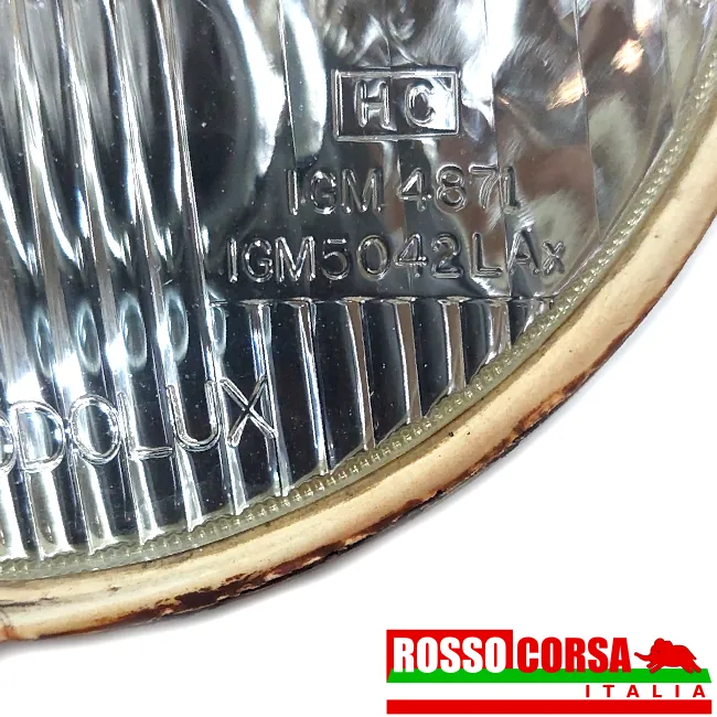 Gruppo ottico anteriore laterale Fulvia 2°serie. Originale Siem, usato ottime condizioni. Dettaglio scritte faro