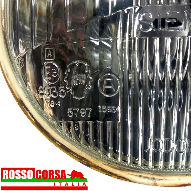 Gruppo ottico anteriore laterale Fulvia 2°serie. Originale Siem, usato ottime condizioni. Dettaglio scritte faro