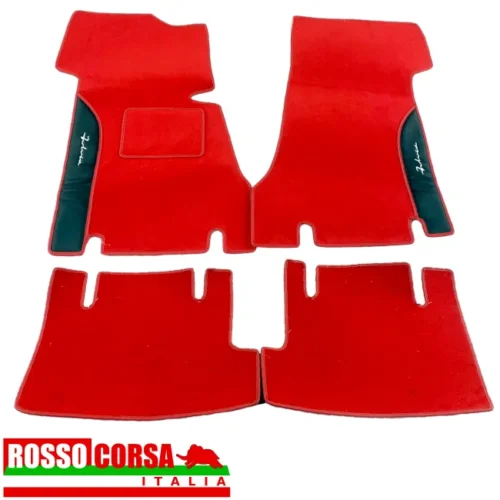 Red overmats Lancia Fulvia Coupè 1st series, with 5-speed gearbox. Made of velvet with black eco-leather binding.