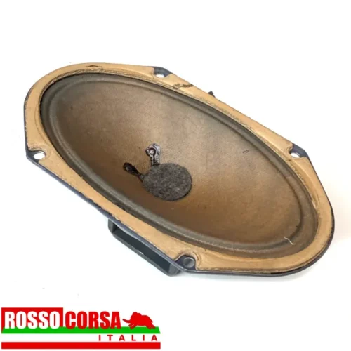 Oval speaker mounted in dashboard Fulvia Coupè 1st series